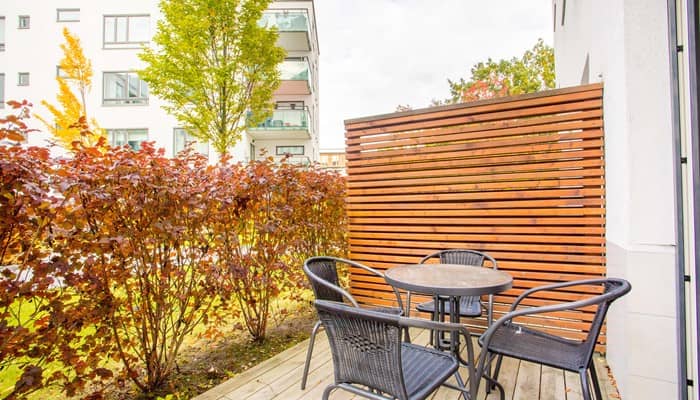 hyra lägenhet stockholm helg -deluxe studio patio - lägenhet hotell  Hammarby Sjöstad Stockholm